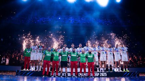 България ще научи днес съперниците си за ЕвроВолей 2026