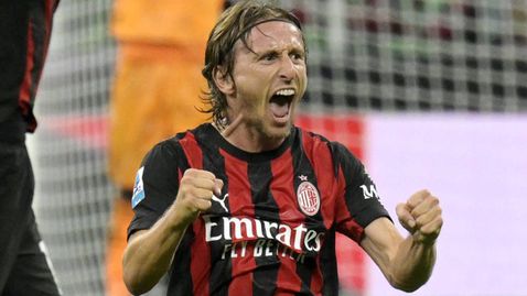 Маестро на 40 – майсторското представяне на Модрич срещу Наполи