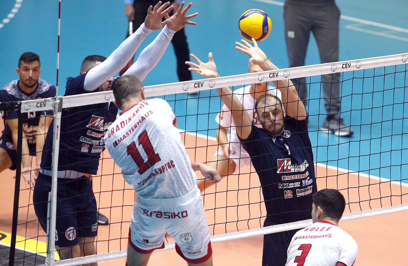 Нефтохимик 2010 (Бургас) - Дея Спорт (Бургас) 3:0