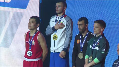  Три трофеи за България от Световния тур в Марибор 