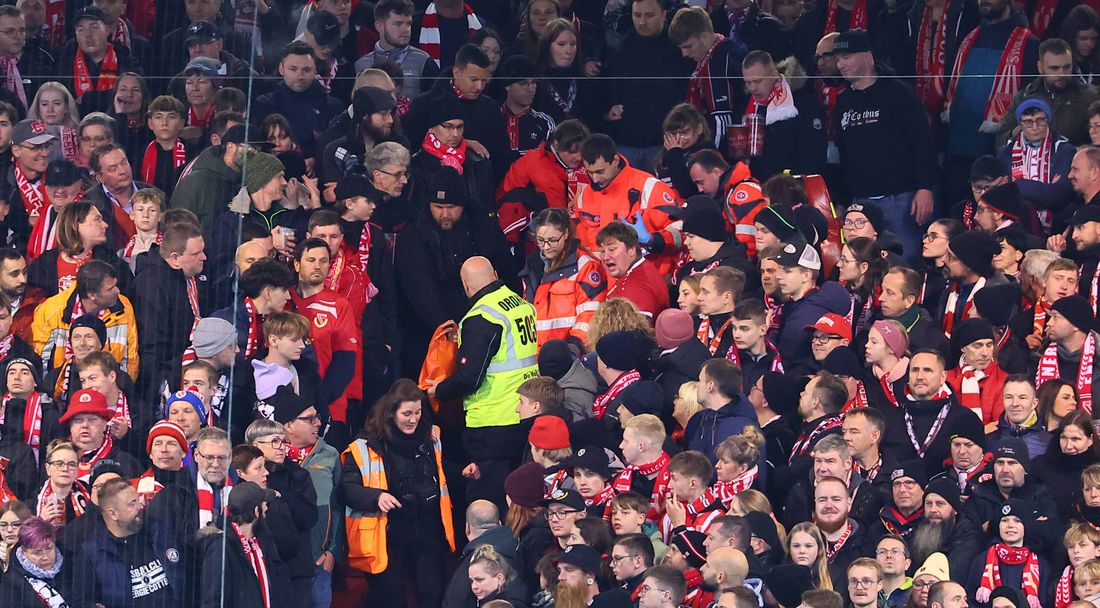 Трагедия с фен развали двубоя на РБ (Лайпциг)