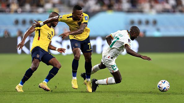 Сенегал се добра до осминафиналите след победа над Еквадор