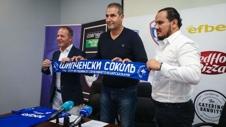 Димитър Димитров бе официално представен като старши треньор на Спартак