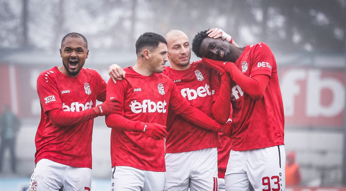 ЦСКА 1948 се върна към победите сред витошката мъгла