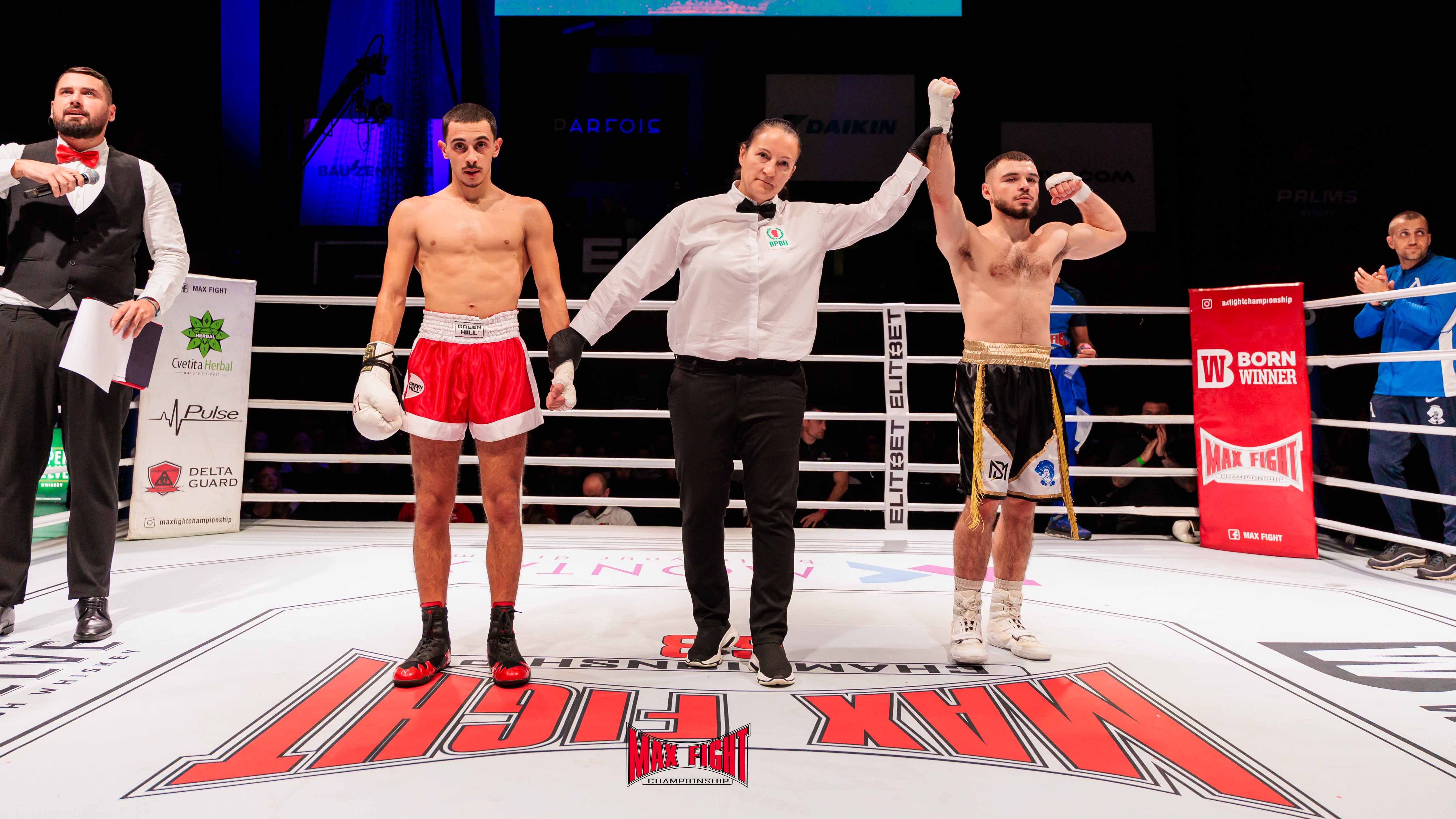 Ясен Радев с експресен нокаут в София