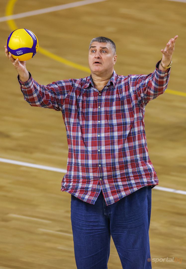  Мач на звездите на любителската лига по волейбол 