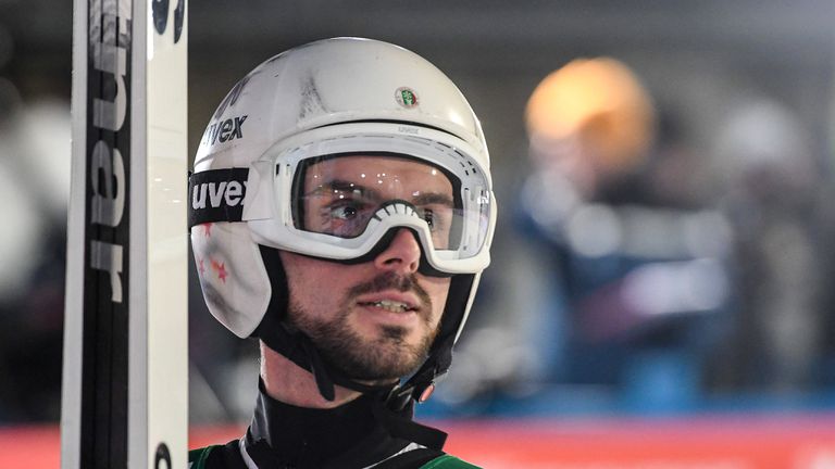 Водещият български ски скачач Владимир Зографски завърши на 21 ва