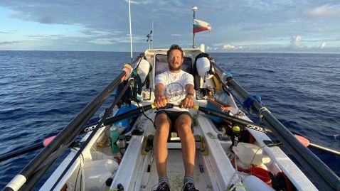 Стефан Иванов и първата в света океанска гребна експедиция през Южния океан