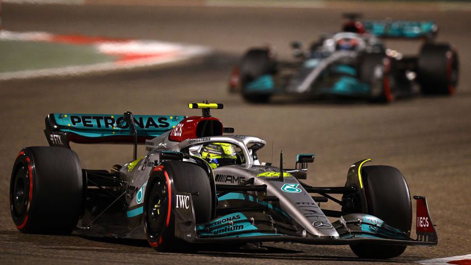 Подскачането е чупело моторите на W13