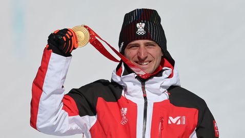  Трикратният олимпийски първенец Матиас Майер изненадващо приключи кариерата си в ските 