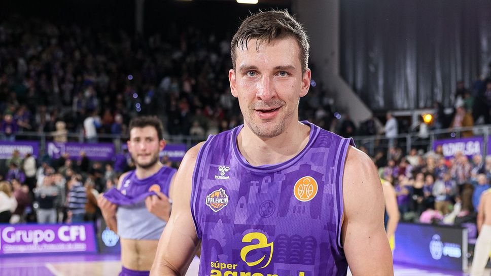 Димитър Димитров и Паленсия спечелиха с 3 1 серията срещу Обрадойро