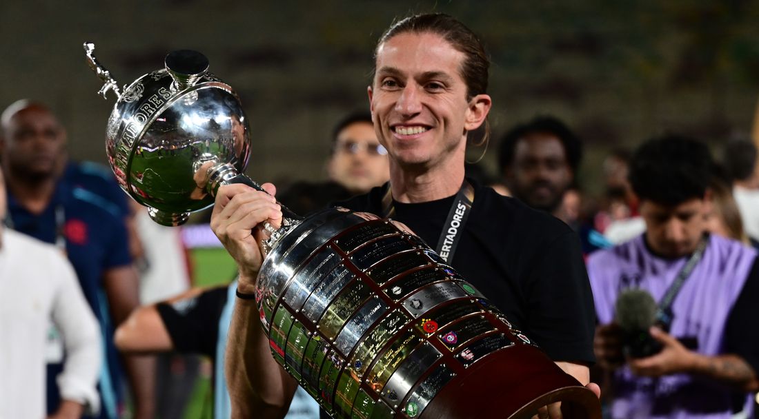 Носителят на Копа Либертадорес убеди треньора да остане с нов договор