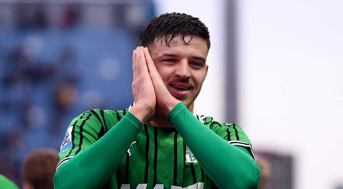 Сложна схема за двама играчи с участието на Интер, Ювентус, Борнемут и Сасуоло