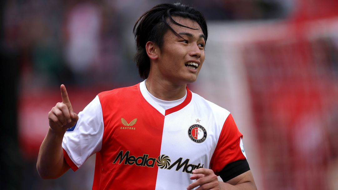 Ливърпул набеляза заместника на Исак