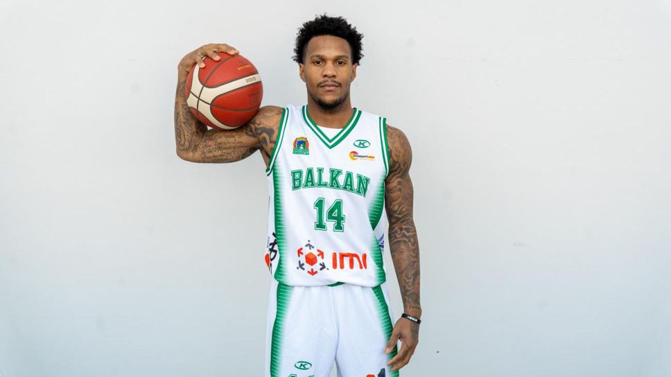 Амад Рори: Радвам се да бъда в отбор, който се бори за титлата