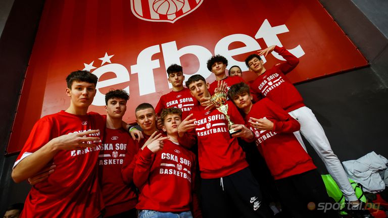 Юношите на баскетболния отбор на ЦСКА родени през 2007 и
