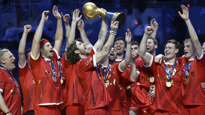 Дания ликува с историческа трета поредна титла на Световното първенство