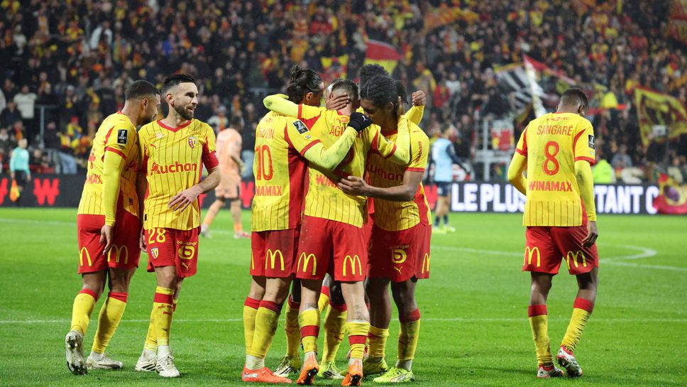 Отборът на Ланс победи с минималното 1 0 тима на