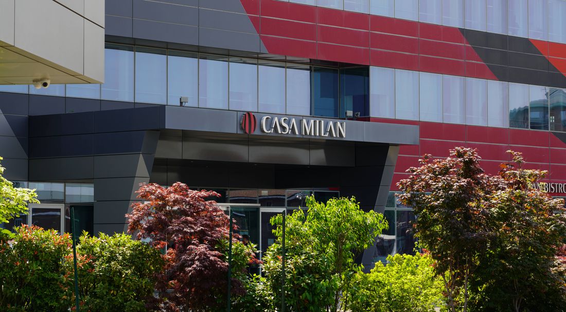 Официално: Милан вече е само на RedBird, Elliott напусна клуба