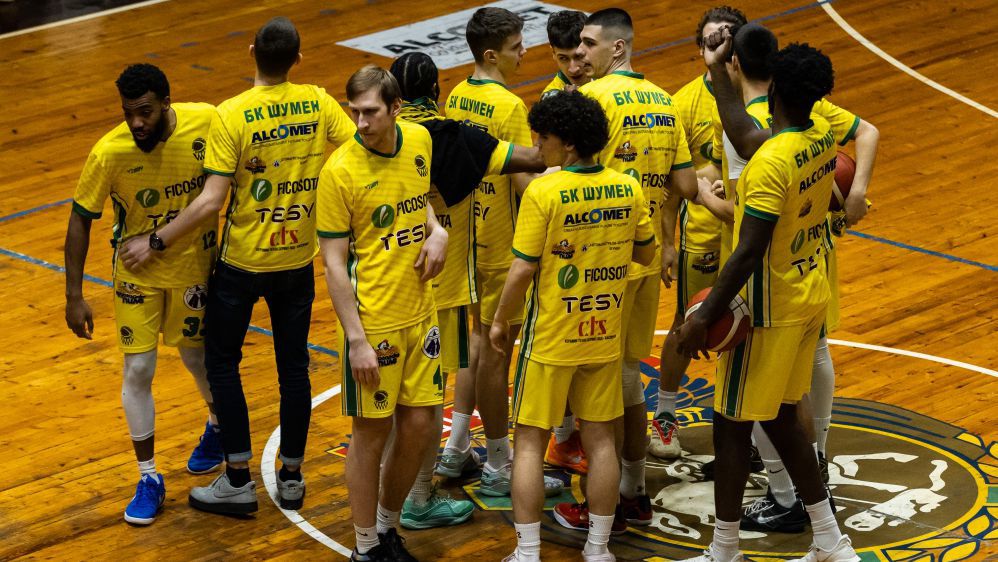 Шумен прегази Спартак Плевен за победа №2 в Sesame НБЛ