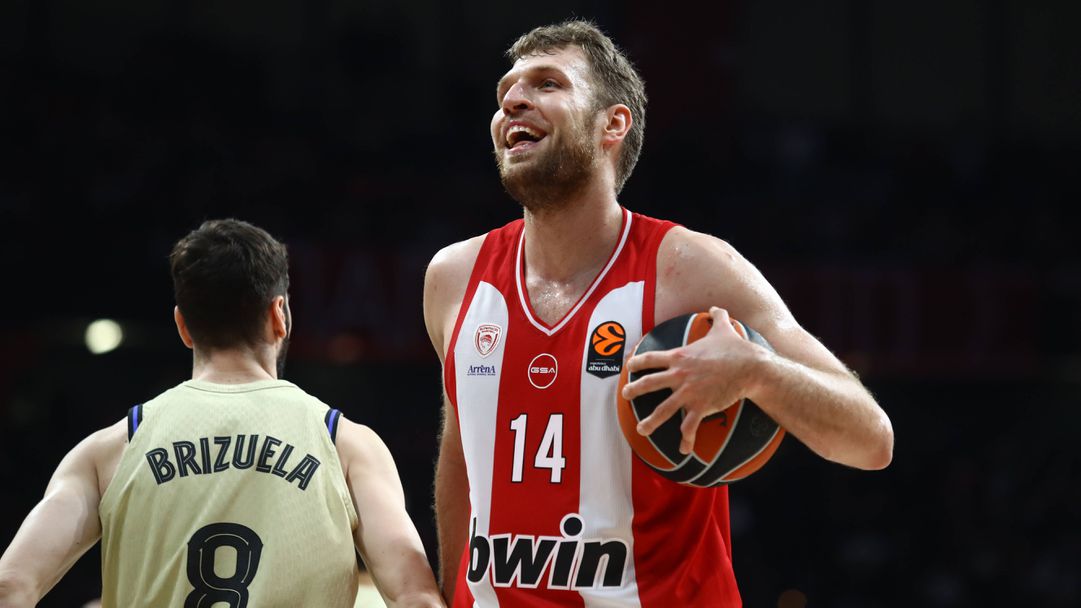 Везенков показа, че баскетболът е повече от спорт