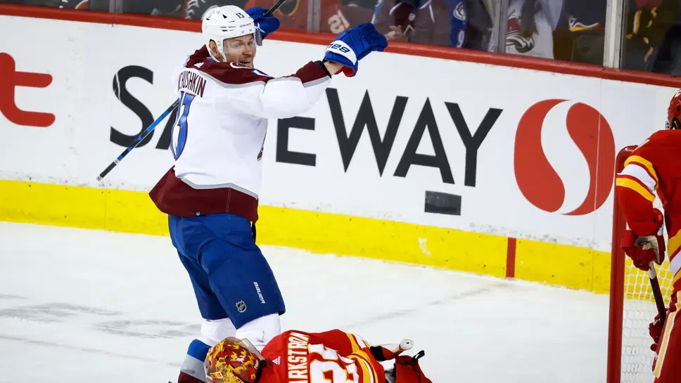 Колорадо първи достигна границата от 100 точки през сезона в НХЛ