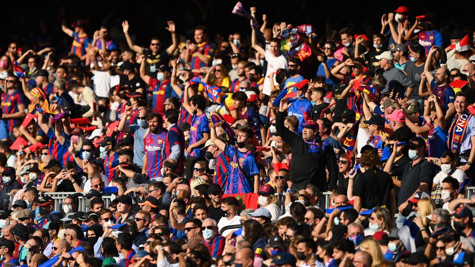 Барселона се готви да подобри рекорд в женския футбол