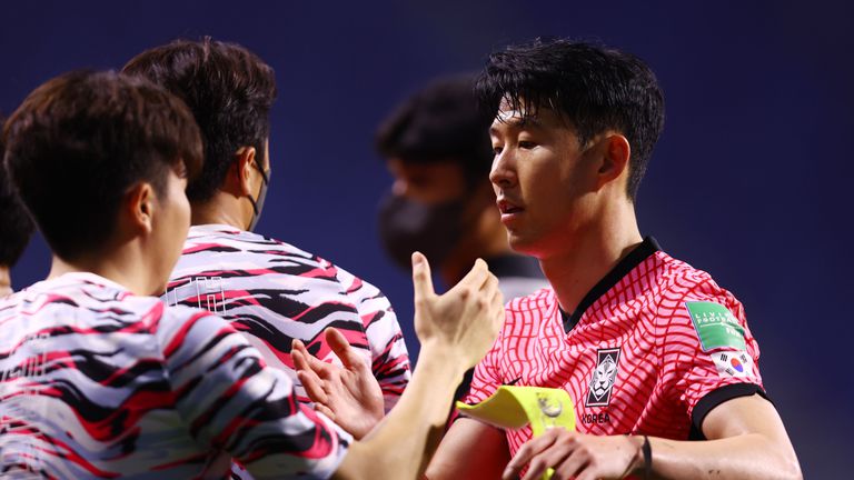  Пауло Бенто дефинира загубата от ОАЕ като най-лошото показване на Южна Корея 