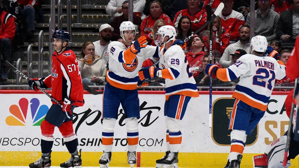 Сорокин отново блесна, Айлъндърс победи Кепитълс след дузпи