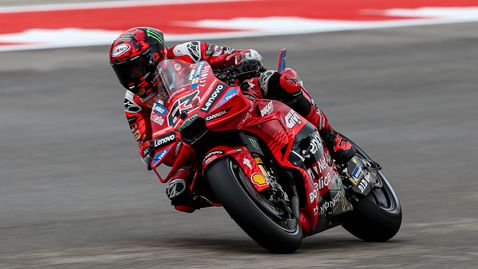  Късметът се усмихна на Пеко Баная и той завоюва в Остин след рухване на Маркес 