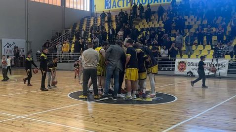 Радостта на Миньор след успеха над Левски