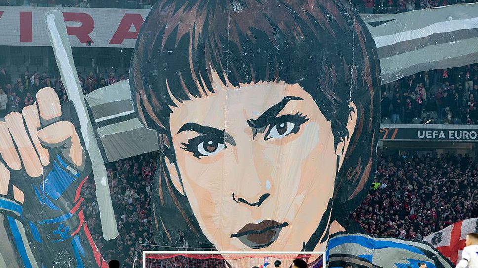 УЕФА глоби Лил за хореография с лика на Жана д'Арк