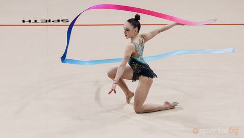 Стилияна Николова извън медалите на бухалки и на лента в Баку