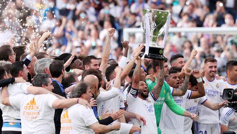  Реал Мадрид постави короната за рекорден 35-и път </div>

</article>
<style>
.youtube{
  width:100%;height:500px;
}
@media only screen and (max-width: 600px) {
.youtube {
    height:250px;
  }
}
</style>
<div style=