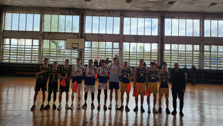 Отборът на БУБА Баскетбол спечели градското първенство по 3х3 за