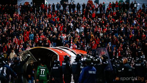 БФС наказа ЦСКА - София с два мача без публика, "червените" олекнаха с над 15 000 лева