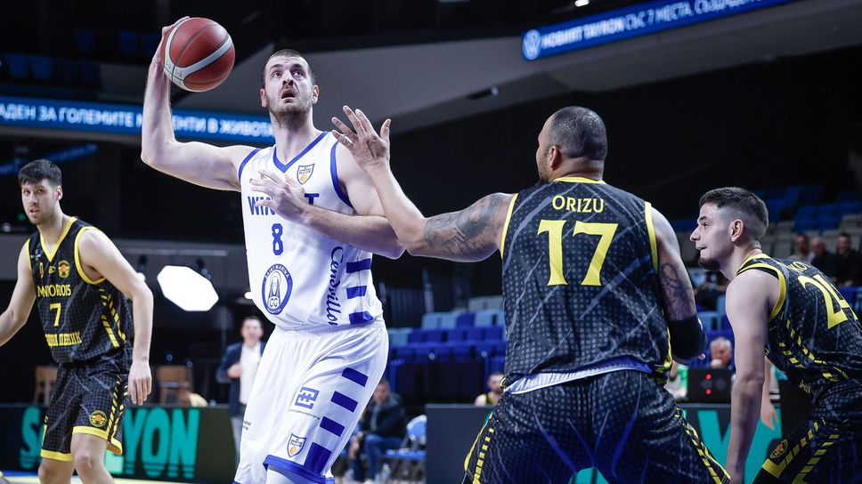 Четвъртият и петият ще мерят силите си в Плевен