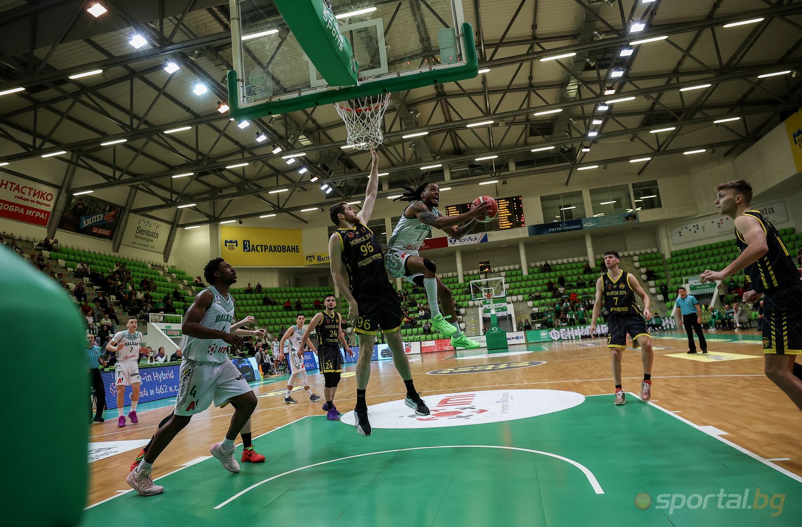 Балкан 87:85 Миньор 2015