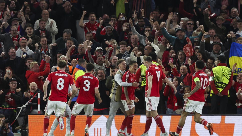 Дузпа даде аванс на Форест в полуфиналните битки срещу Вила в много нервен мач