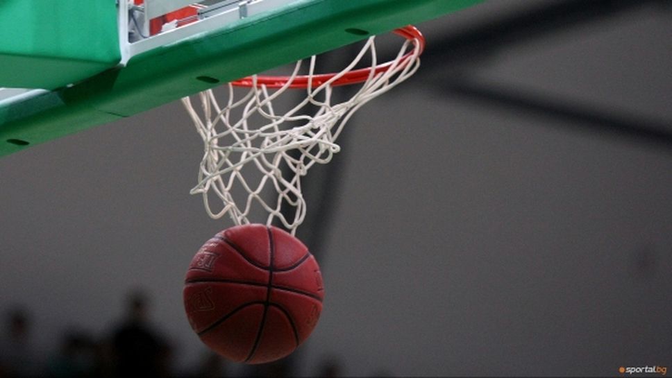 Отложиха мачовете при подрастващите и мъжката А група по баскетбол