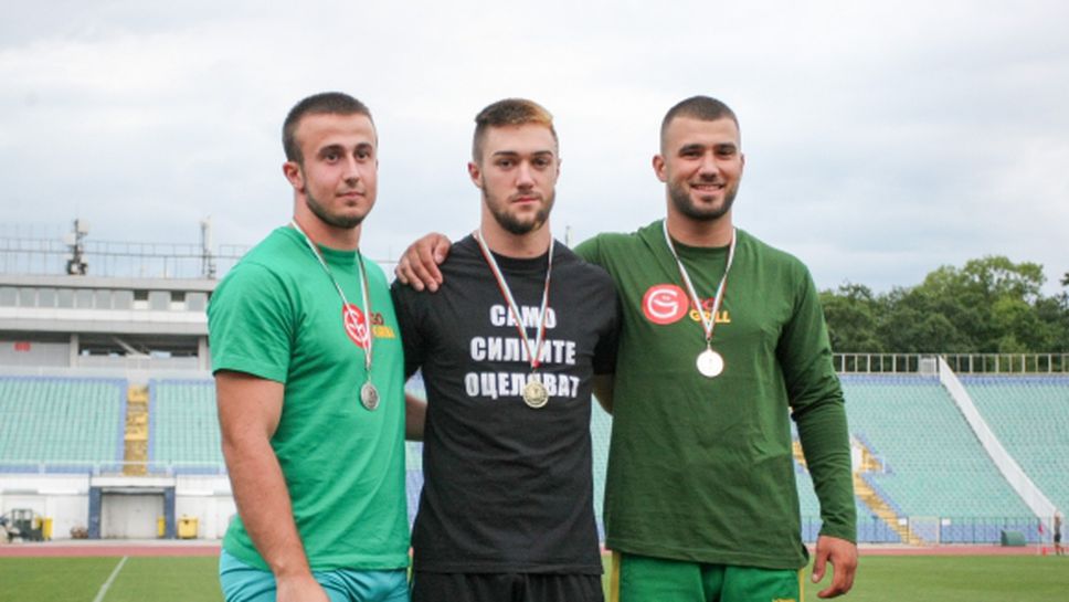 Никола Михов спечели първа национална титла при мъжете на чук