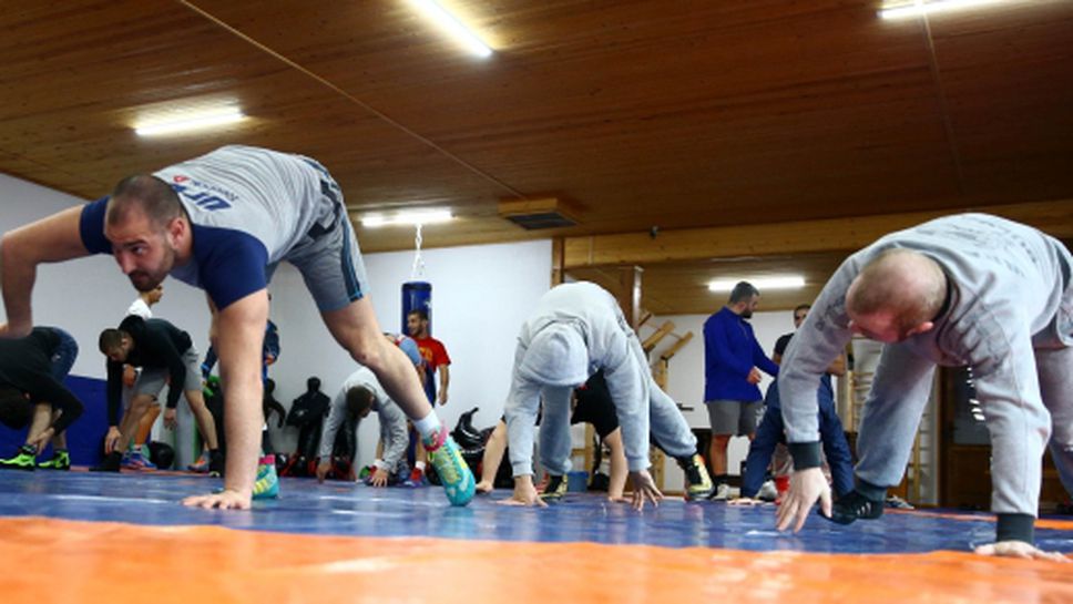 Новачков се отказа да преследва олимпийска квота, Дубов ще стартира на 65 кг