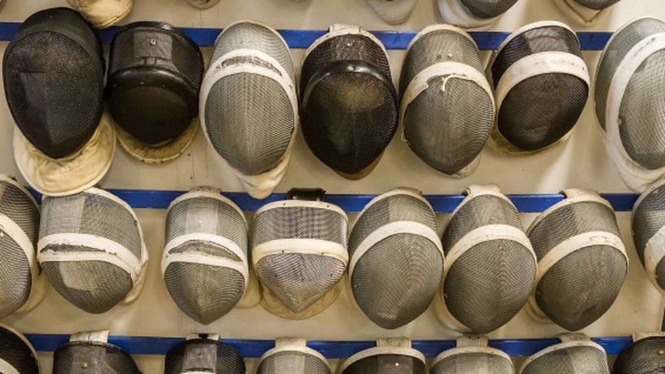 И във фехтовката преустановиха всички състезания