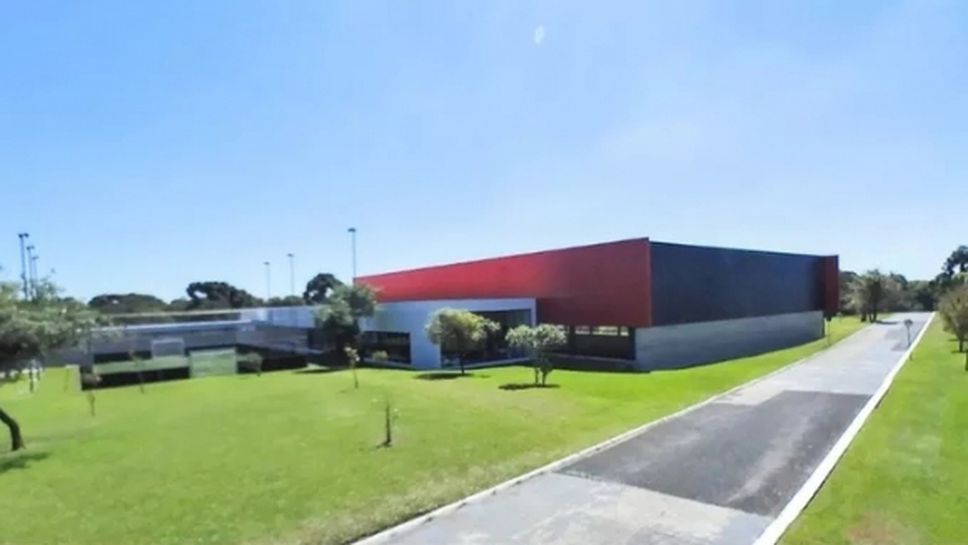 В Бразилия превръщат тренировъчни бази в медицински центрове