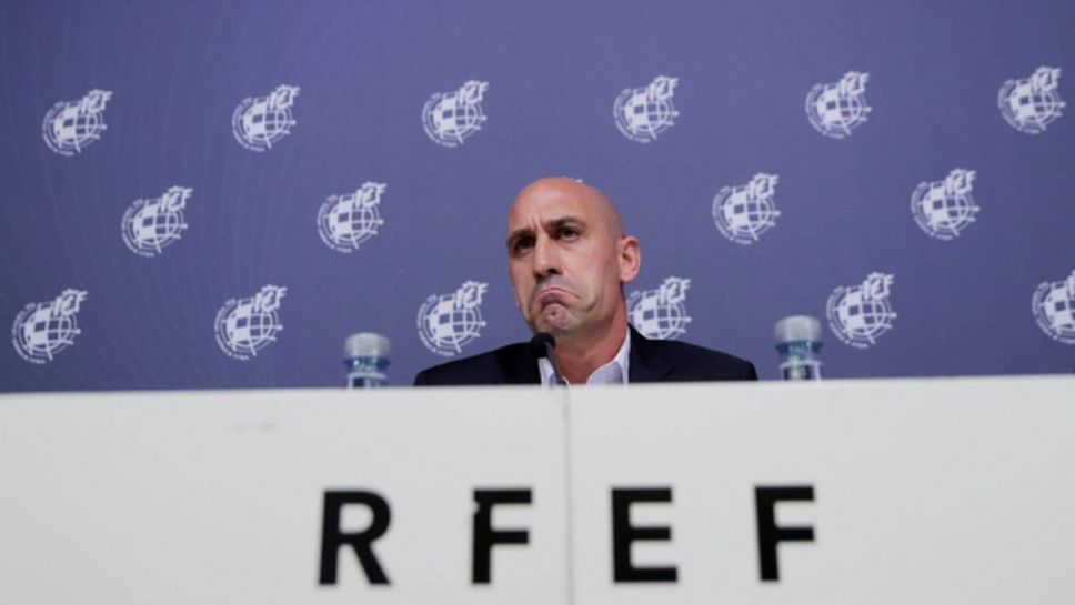 Шефът на испанския футбол: Всичко е отменено и дори не искаме да мислим за дати
