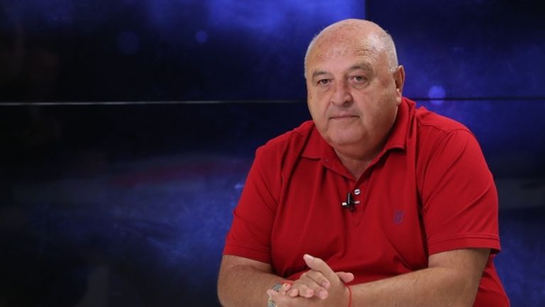 Венци Стефанов: Ще е много тежко, трябва да си свием дупенцата