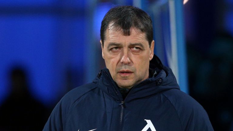 Майката на Хубчев: Петьо дава сърцето си за Левски, сега взима половин заплата