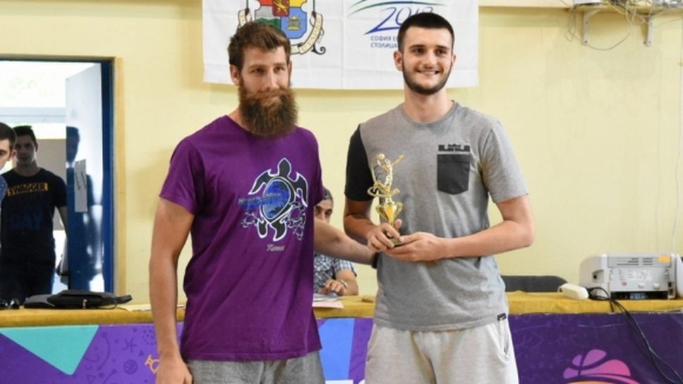 Минчев спечели дербито с Матушев в БФБ е-баскет лигата