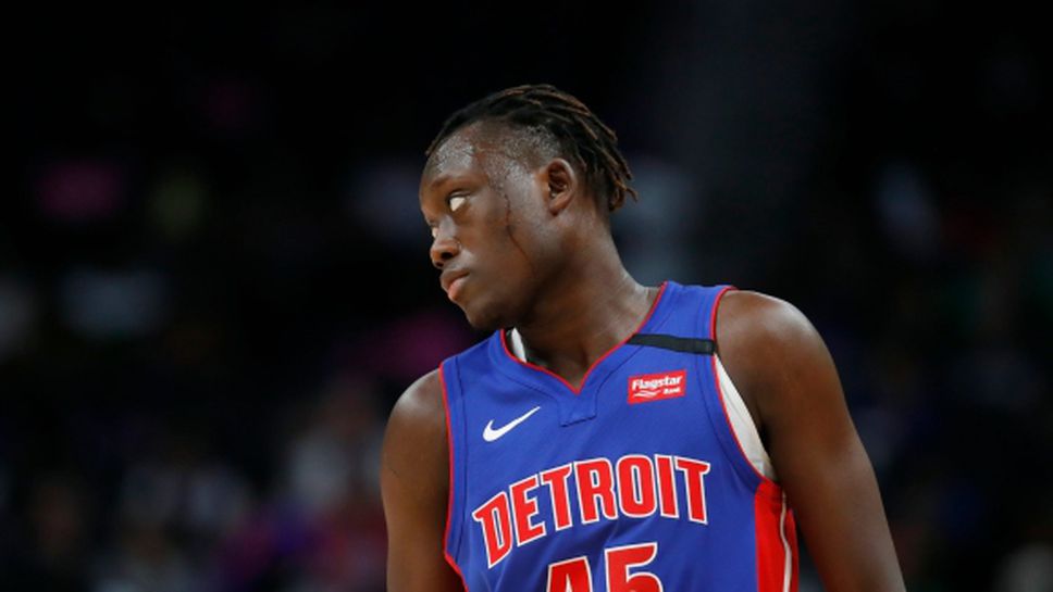 Френски новобранец на Детройт наруши забраната и се прибра в родината си