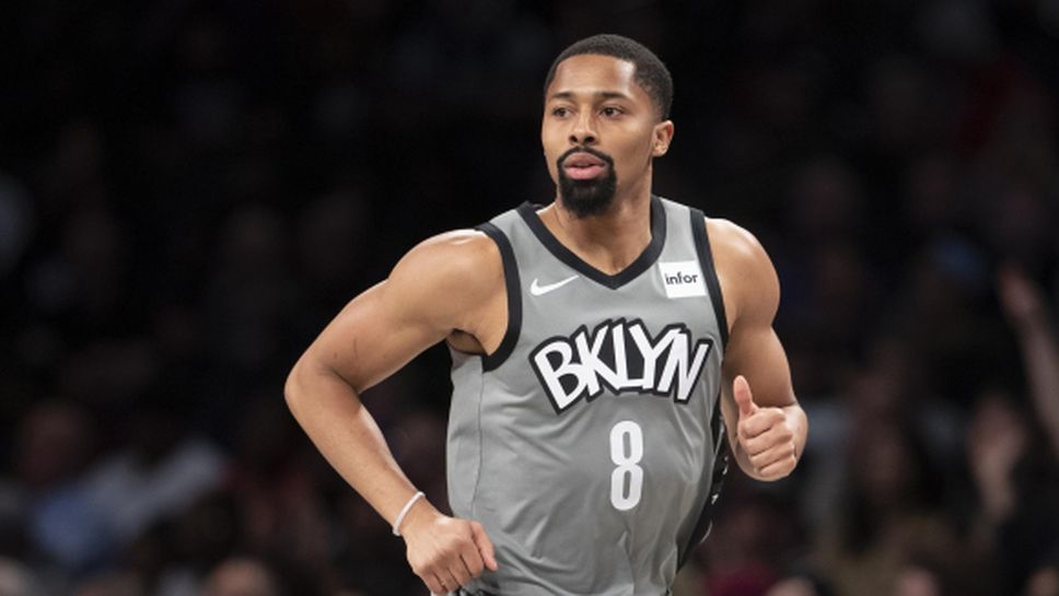 Лидер на Бруклин обърна гръб на САЩ